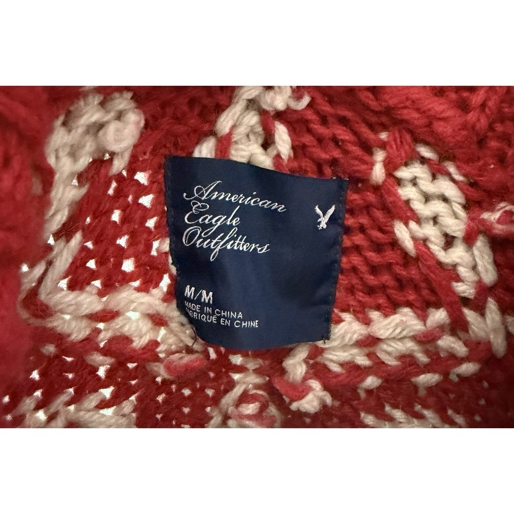 American Eagle Y2K Cardigan Womens Size M Red Snowflake Fair Isle Chunky Knit - Picture 6 of 8
